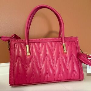 Elegant Pink Quilted Handbag Satchel Handbag New Without Tags‎